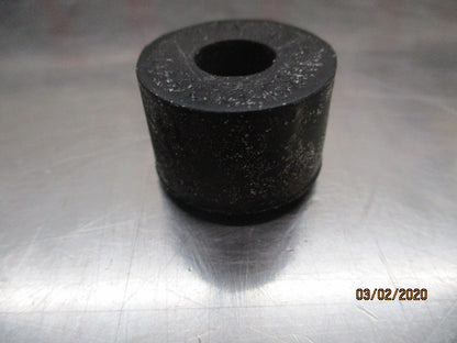 Nissan Navara D22 Genuine Rubber Bush New Part