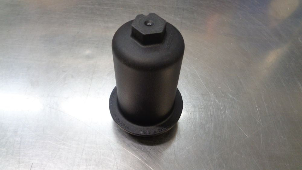 Mercedes Benz C-Class Genuine Oil Filter Housing New Part