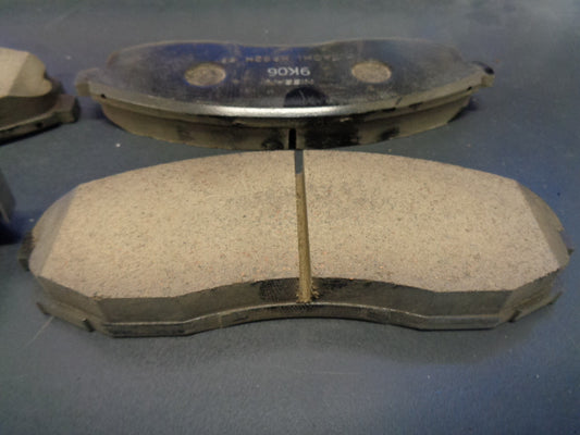 Nissan Maxima Genuine Front Brake Pad Set New Part