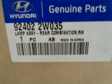 Hyundai Santa Fe Genuine RHR Tail Light Assy New Part