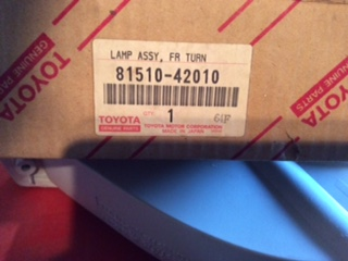 Toyota RAV4 Genuine Indicator Front Right Lamp Assy New Part