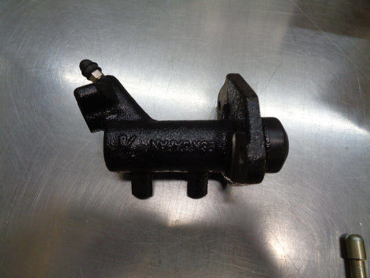 Holden TF Rodeo Genuine Clutch Slave Cylinder New Part