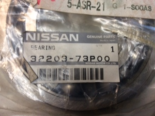 Nissan Pathfinder/Navara genuine transfercase input shaft bearing New Part