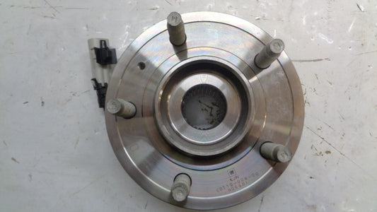 Holden Captiva Genuine Front Wheel Hub And Bearing Assy New Part