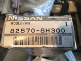 Nissan Xtrail T30 Genuine Right Hand Rear Door Molding New Part