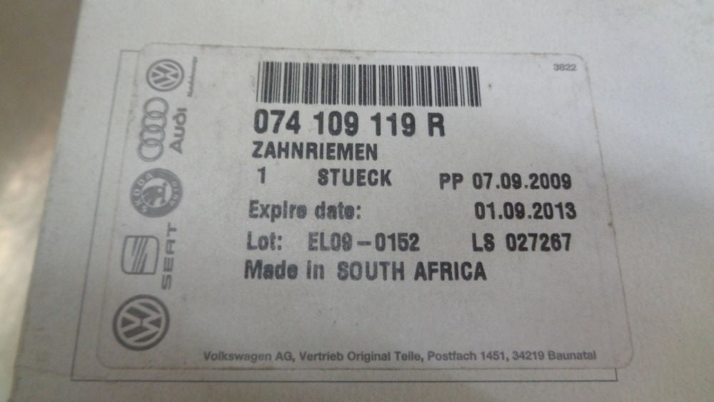 VW Transporter Genuine Timing Belt 122 Tooth New Part