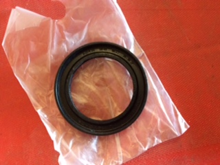 Toyota Coaster genuine front steering gear linl seal new part