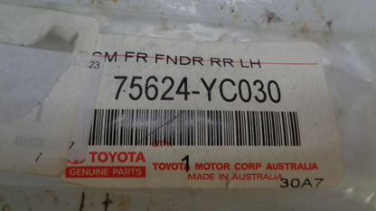Toyota Camry Genuine Left Hand Side Front Guard Mould New Part