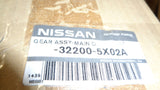 Nissan Navara D40M Genuine input shaft (main drive) new part
