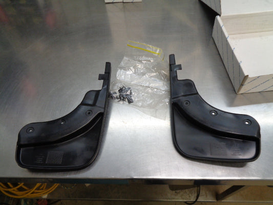 Vw Passat CC Genuine Front Mud Flap Set New Part
