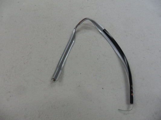 Nissan Patrol Y61 Genuine Rear Rubber Assy New Part