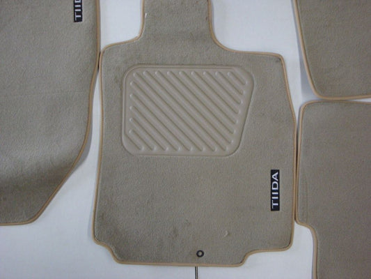 Nissan Tiida Genuine Carpet Floor Mat Set Beige New Part