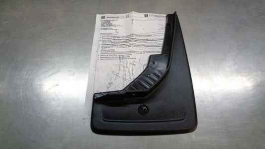 Holden Commodore VE/WM Statesman Genuine Front RH Mudflap Replacement *NO FITTING KIT* New Part