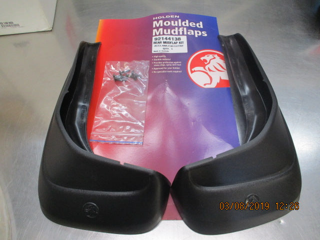 Vf commodore deals mud flaps