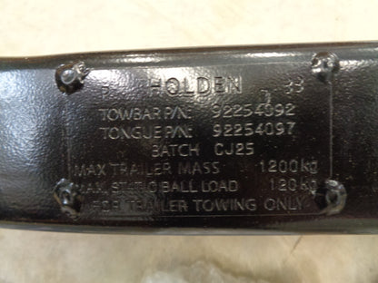 Holden VE Commodore Genuine 1200KG Tow Bar Kit New Part