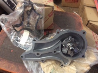 Toyota Coaster/Dyna Genuine Water Pump New Part