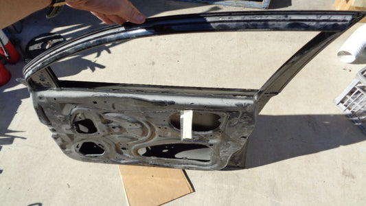 Mitsubishi Triton Ml-MN Genuine Drivers Door Used Part