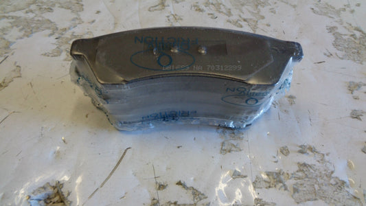 ACDelco rear brake pad set to suitable for Holden Epica New Part