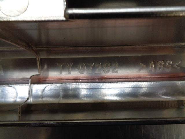 Tong Yang Grille Suits Toyota Landcruiser 70,78,79 Series New Part