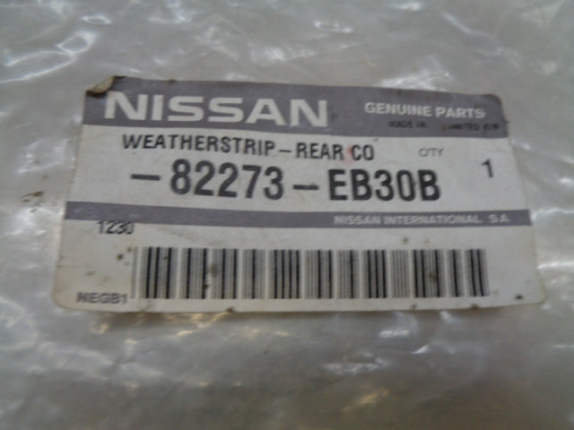 Nissan D40M Navara Genuine Left Hand Rear Weather Strip New Part