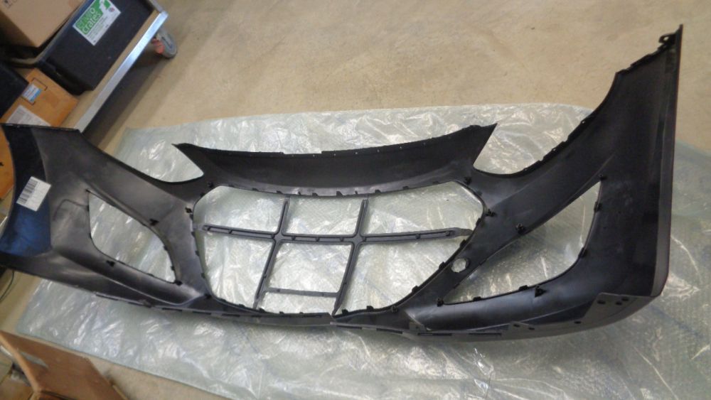 Hyundai i30 GD Genuine Front Bumper Bar Cover New Part