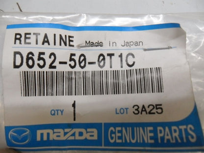 Mazda 2 Front Bumper Retainer Bracket RHS New Genuine