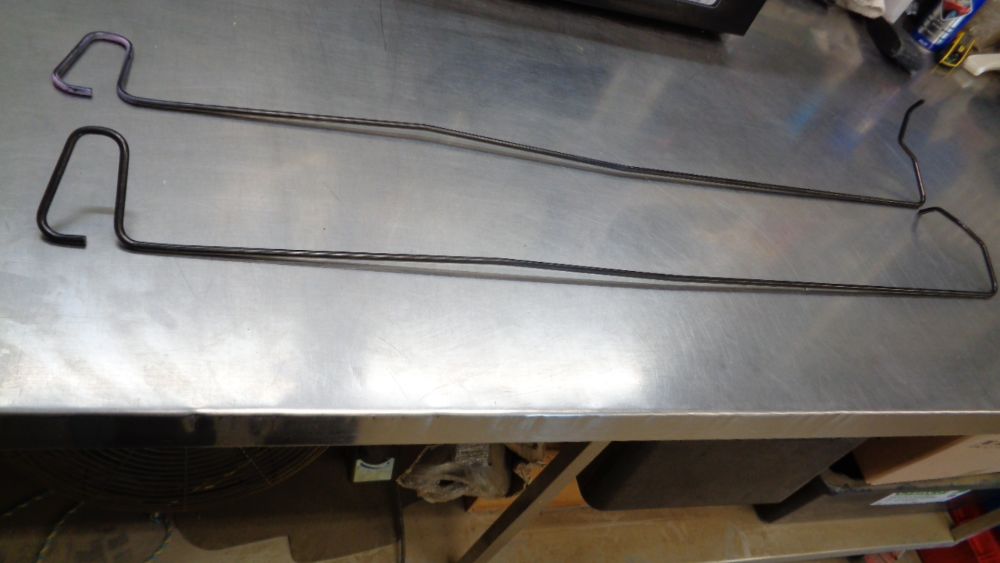 Holden BK/BL Astra Genuine Heavy Duty Boot Springs New Part