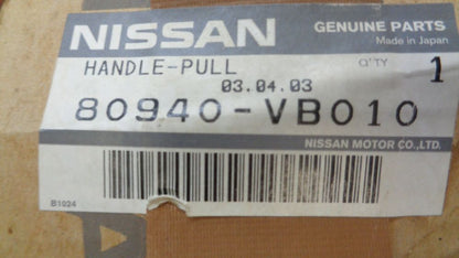 Nissan Patrol Y61 Genuine Right Hand Front Pull Handle New Part