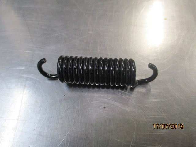 Nissan Patrol Y61 Genuine Retainer Spring Anti-Shoe Rattle New Part