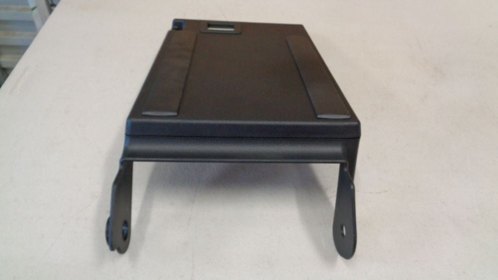 Nissan Xtrail T31 Genuine Center rear Top seat assy New part