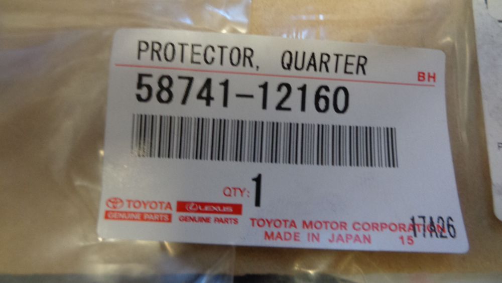 Toyota Corolla Genuine Right (Driver) Rear 1/4 Dog Leg Stone Guard New Part