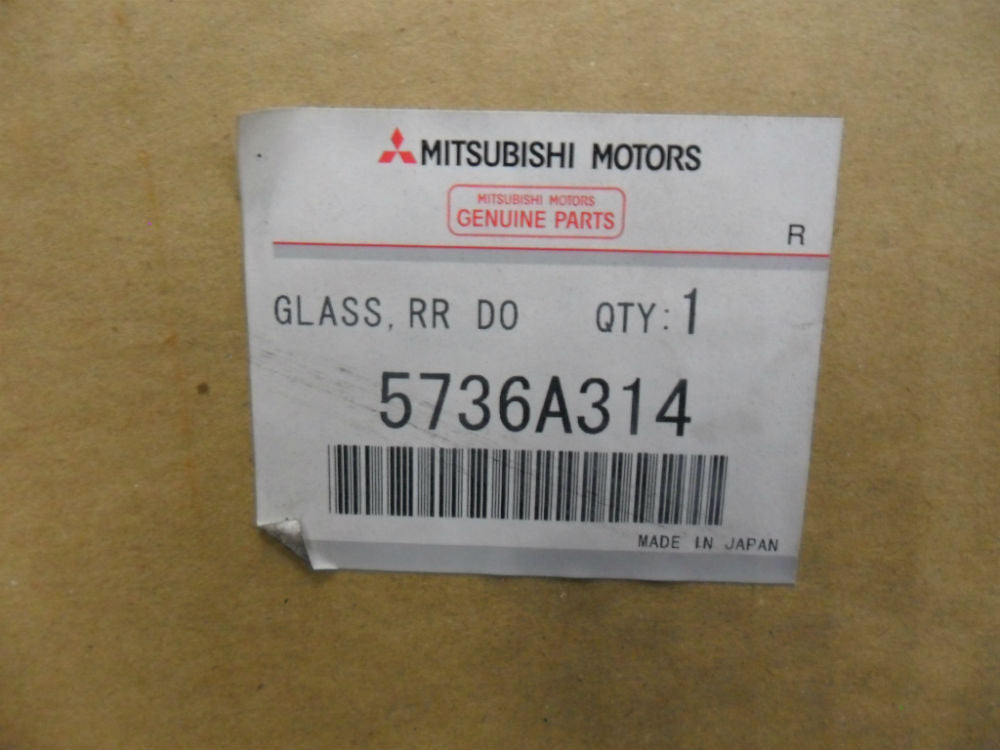 New Genuine Mitsubishi Colt RHR door glass 10/05 - 03/10