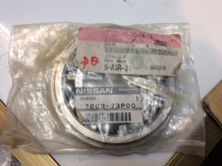 Nissan Pathfinder/Navara genuine transfercase input shaft bearing New Part