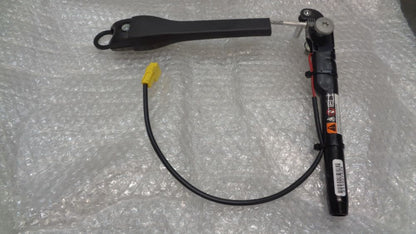 Holden Captiva 5/7 CG Genuine Front RH Seat Belt Tensioner w/Square Connector New Part