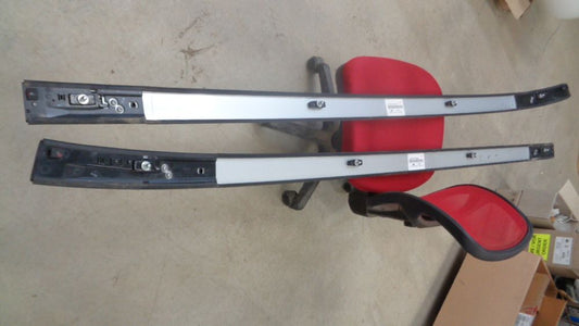 Ford Everest Series 1 Genuine Left Hand & Right Hand Roof Rail Set New Part