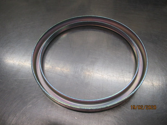 Nissan Navara D40 Thai Genuine Differential Oil Seal Diff Side New Part