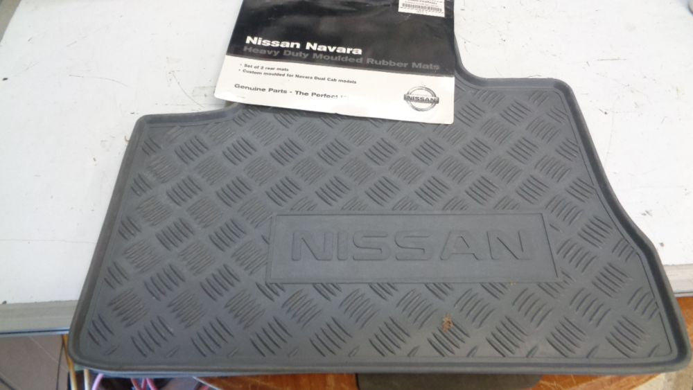 Nissan Navara D22 Genuine Rear H/Duty Rubber Mat Set New Part