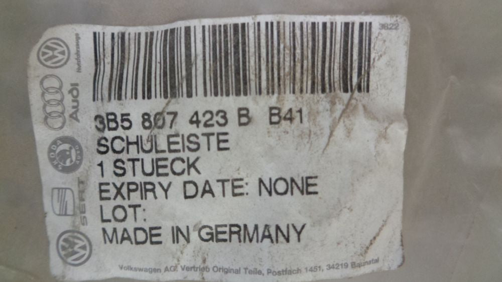 VW Passat Genuine Rear Bumper Moulding New Part