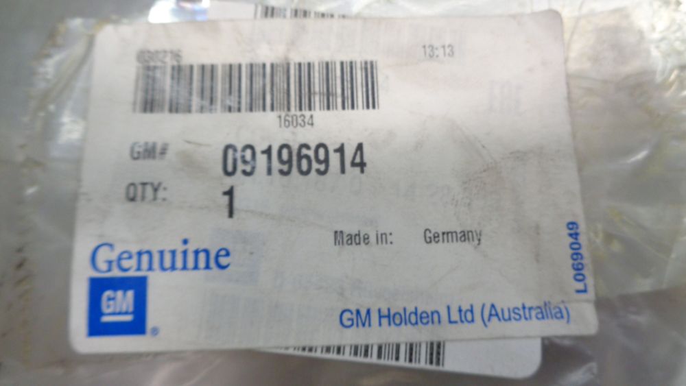 Holden TS Astra Genuine Right Hand Front Outer Mirror Cover Trim New Part