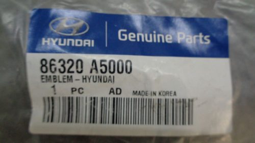 HYUNDAI ELANTRA/i30 GENUINE TAILGATE EMBLEM NEW PART