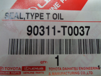 Toyota Hilux Genuine Front Drive Shaft Oil Seal New Part