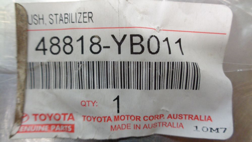 Toyota Celica/Corolla Genuine Rear Stabilizer Mounting Bush Pair New Part