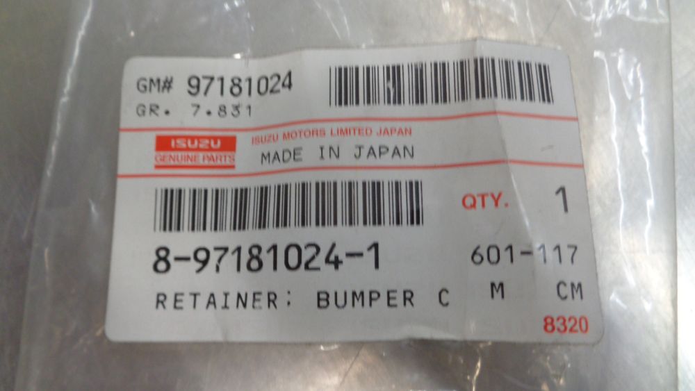 Isuzu D-Max Genuine Front Upper Bumper Retainer Bracket New Part