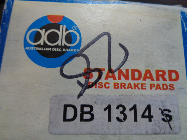 Australian Disc Brake Front Brake Pad Set Suits Toyota Starlet New Part