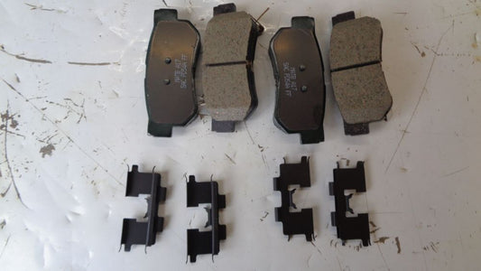 Hyundai Sonata Genuine Rear Brake Pad Set New Part