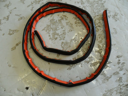 Mitsubishi ML Triton Genuine Hard lid Tonneau Front Weather Seal New Part