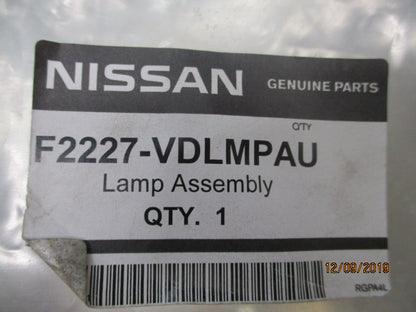 Nissan GU Y61 Genuine Bull Bar Indicator-Park light New Part