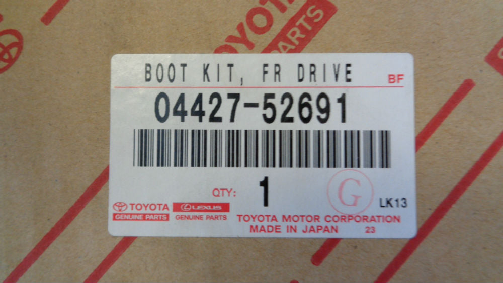 Toyota Yaris/Echo Genuine Front Right CV Boot Kit New Part