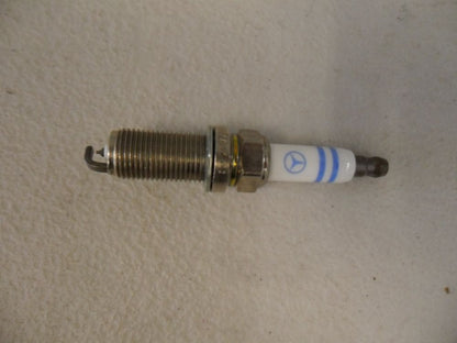 Mercedes Benz Genuine Spark Plugs New Part