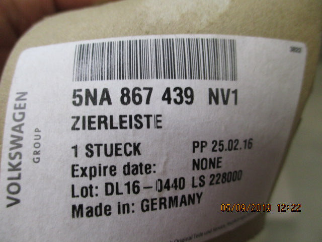 VW Tiguan II Genuine Drivers Front Door Trim  Silver New Part
